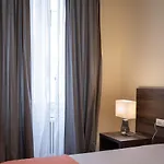 Aparthotel Adria Luxury - Centro 3*