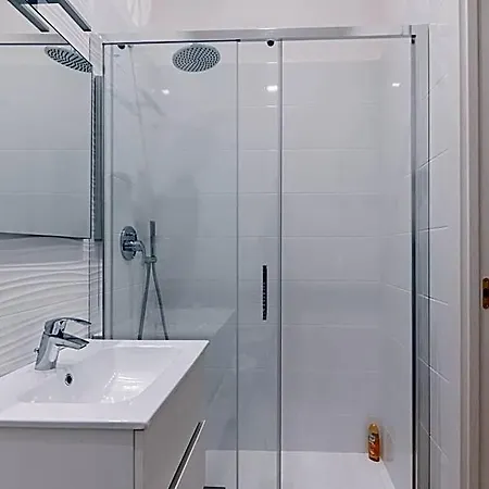 アパートホテル Adria Luxury - Centro トリエステ