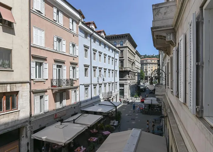 Adria Luxury - Centro Apart Otel Trieste